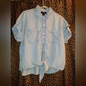 Karen Kane denim short sleeve crop tie front shirt